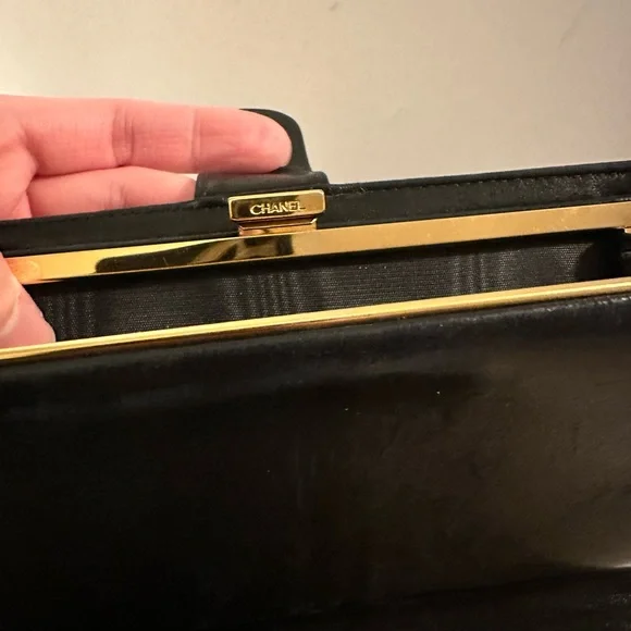 Sold for less @instagram - Picture 6 of 7